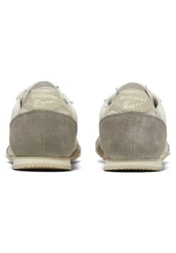 Onitsuka Tiger Serrano Cl Tbd - Sneakers Laag - Cream -Onitsuka Tiger 5bc4bed8454c4081af34d8faf0d5dcfe
